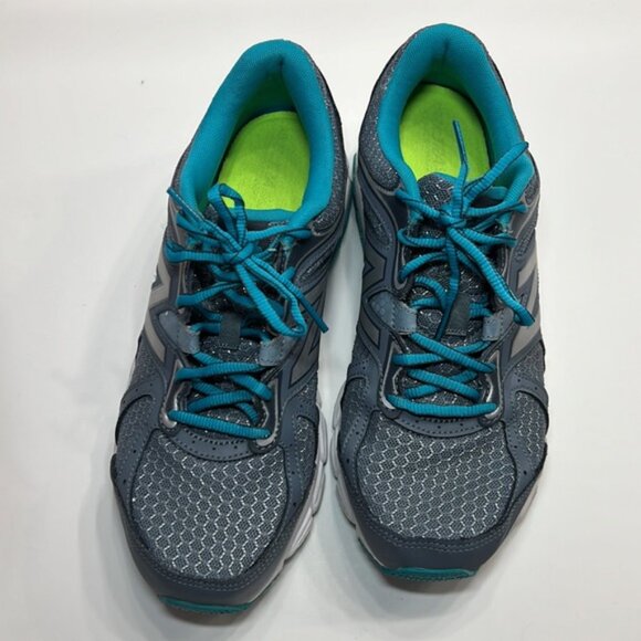 New Balance sneakers - Picture 2 of 4